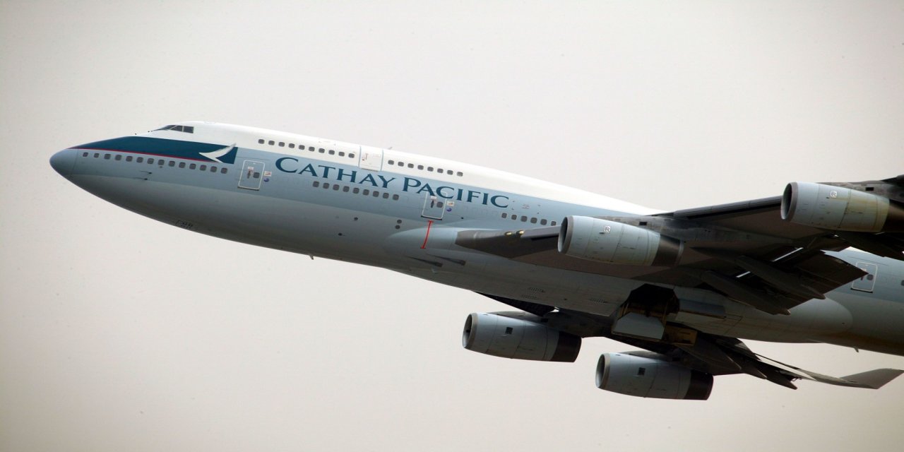 Cathay Pacific uçağı türbülansa girdi: 10 kişi yaralandı