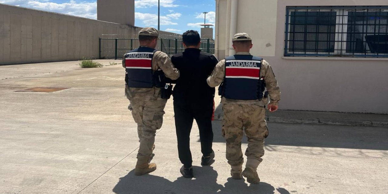 Şanlıurfa’da göçmen kaçakçılığı suçundan aranan şahıs yakalandı