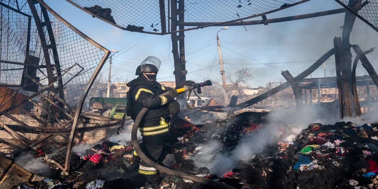 Rusya'da alevler içinde kalan konutta 6 kişi hayatını kaybetti