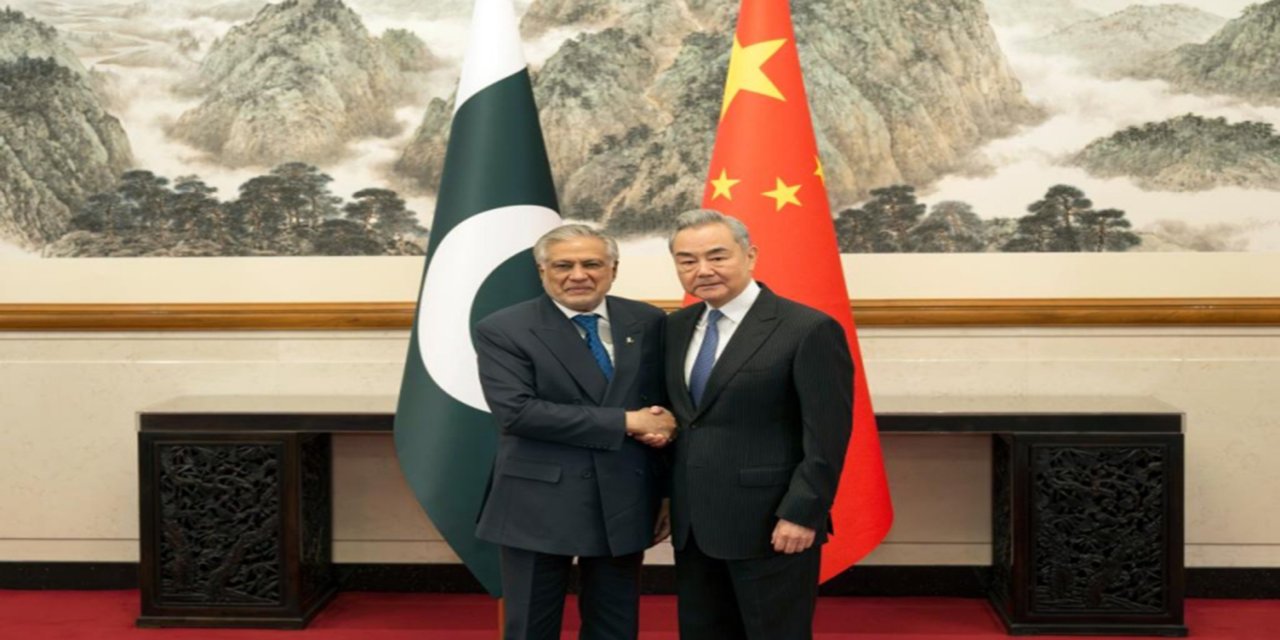 Çin ve Pakistan dışişleri bakanları görüştü