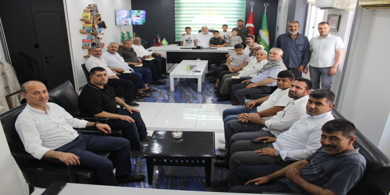 HÜDA PAR Mersin İl Başkanlığı’nda bayramlaşma programı düzenlendi