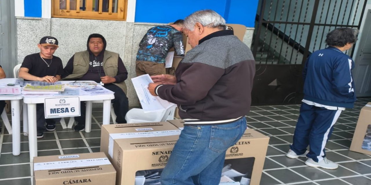 Kolombiya’da seçim ikinci tura kaldı