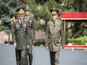 Genelkurmay Başkanı Akar Rusya'da