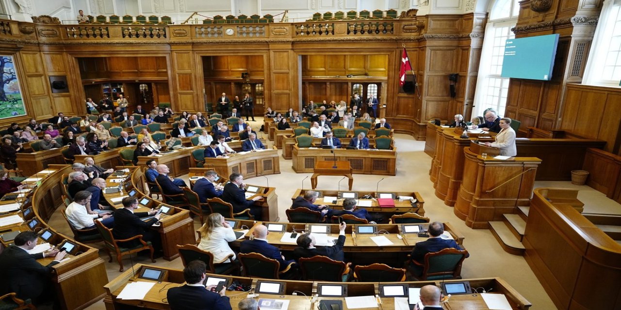 Danimarka, kadınların çoğunlukta olduğu yeni bir hükümet kurdu