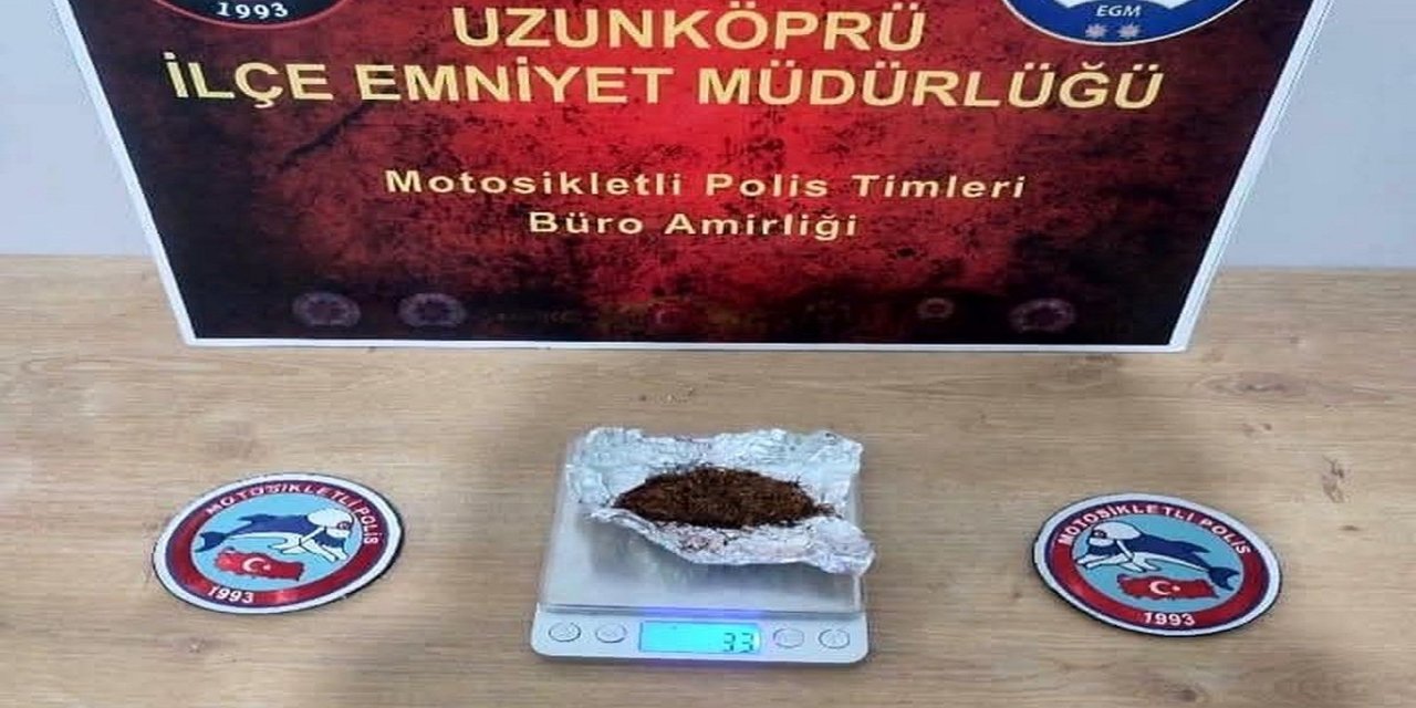 Edirne'de okul önünde uyuşturucu operasyonu: 2 şüpheli tutuklandı