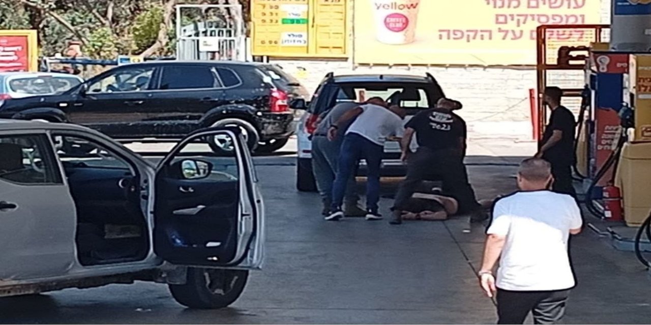 Batı Şeria'da silahlı eylem: Bir işgalci öldü, 5 yaralı