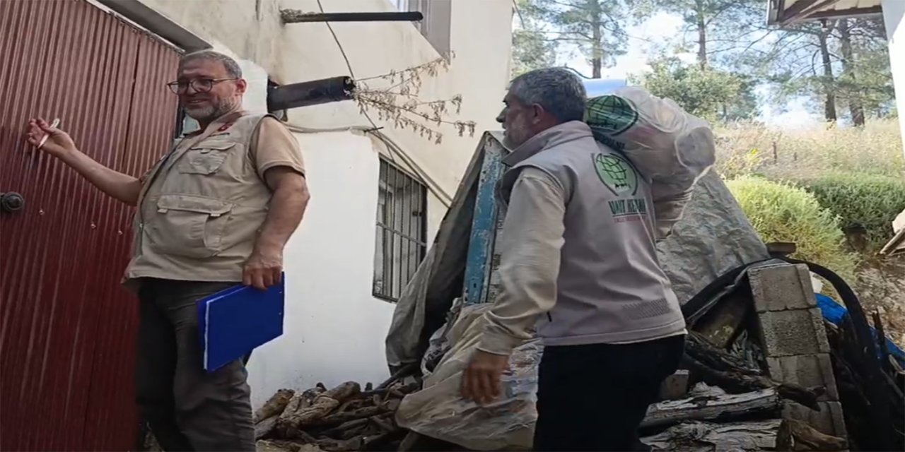 Umut Kervanı Hatay Derneği ihtiyaç sahibi ailelere yardım ulaştırdı