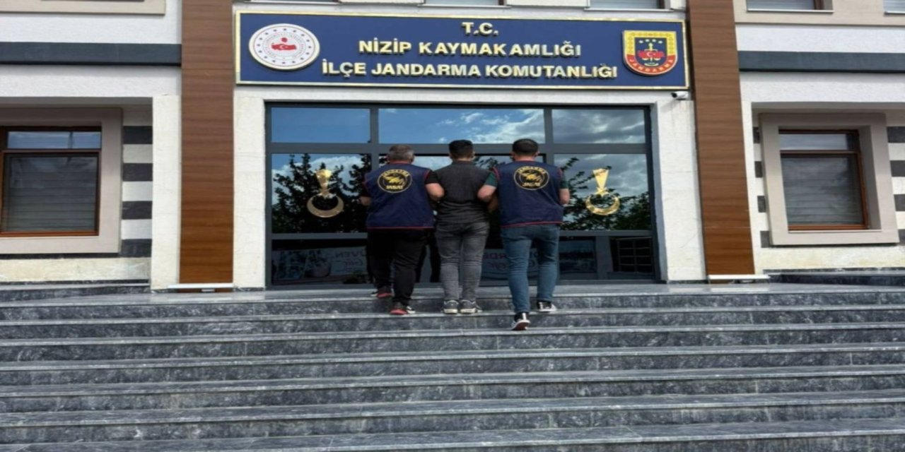 Gaziantep'te kesinleşmiş hapis cezasıyla aranan 2 hükümlü yakalandı