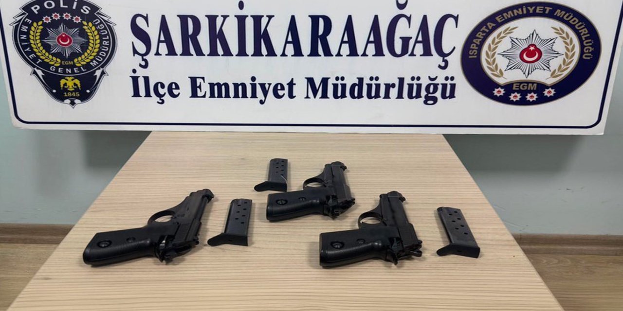 Isparta’da ruhsatsız silah operasyonu: 2 şüpheli hakkında işlem başlatıldı