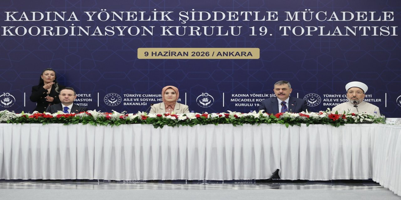 "İslam, kadını değersizleştiren her türlü düşünce ve anlayışı yasaklamıştır"