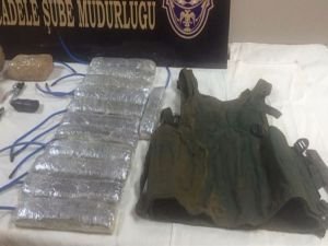 Eylem hazırlığında iki canlı bomba yakalandı!