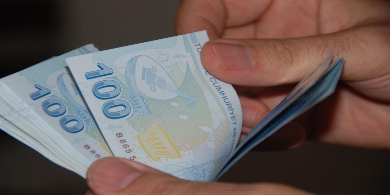 Cari açık nisanda 5,7 milyar dolara geriledi