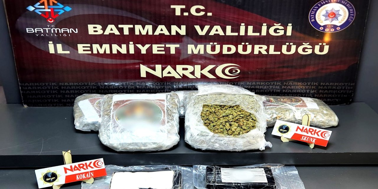 Batman'da tır dorsesinde 13 kilo uyuşturucu ele geçirildi