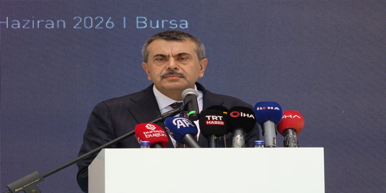 Milli Eğitim Bakanı Tekin: Sosyal medya gençleri milli ve manevi değerlerden uzaklaştırıyor