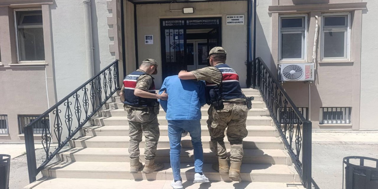 Şanlıurfa’da kesinleşmiş hapis cezası bulunan 2 hükümlü yakalandı