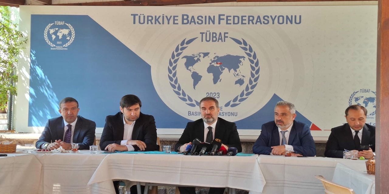 Mustafa Şen: “Belediyelerin Paralarını çaldılar Parti Satın Aldılar”