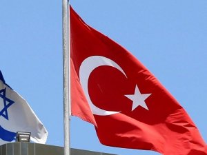 İsrail Büyükelçiliği'ne bıçaklı saldırı