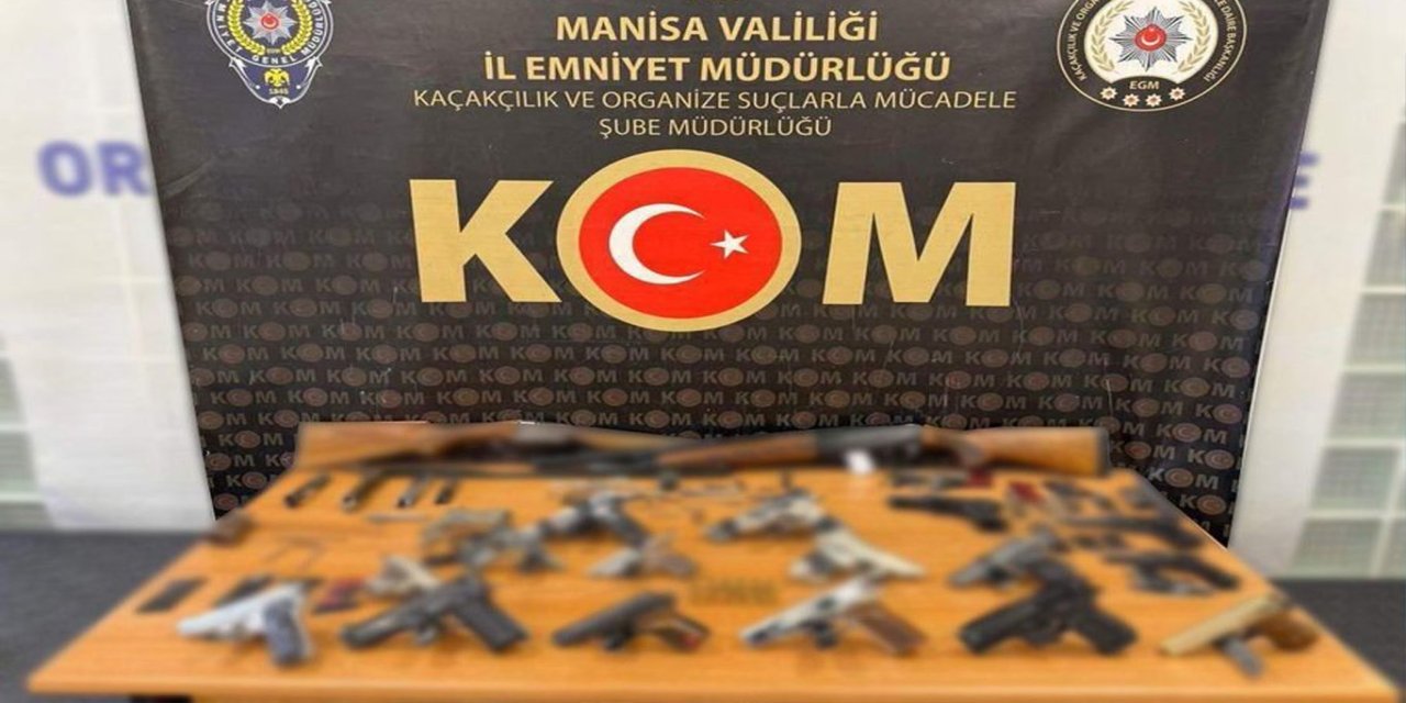 Manisa’da silah ticareti operasyonu: 3 şüpheli gözaltına alındı