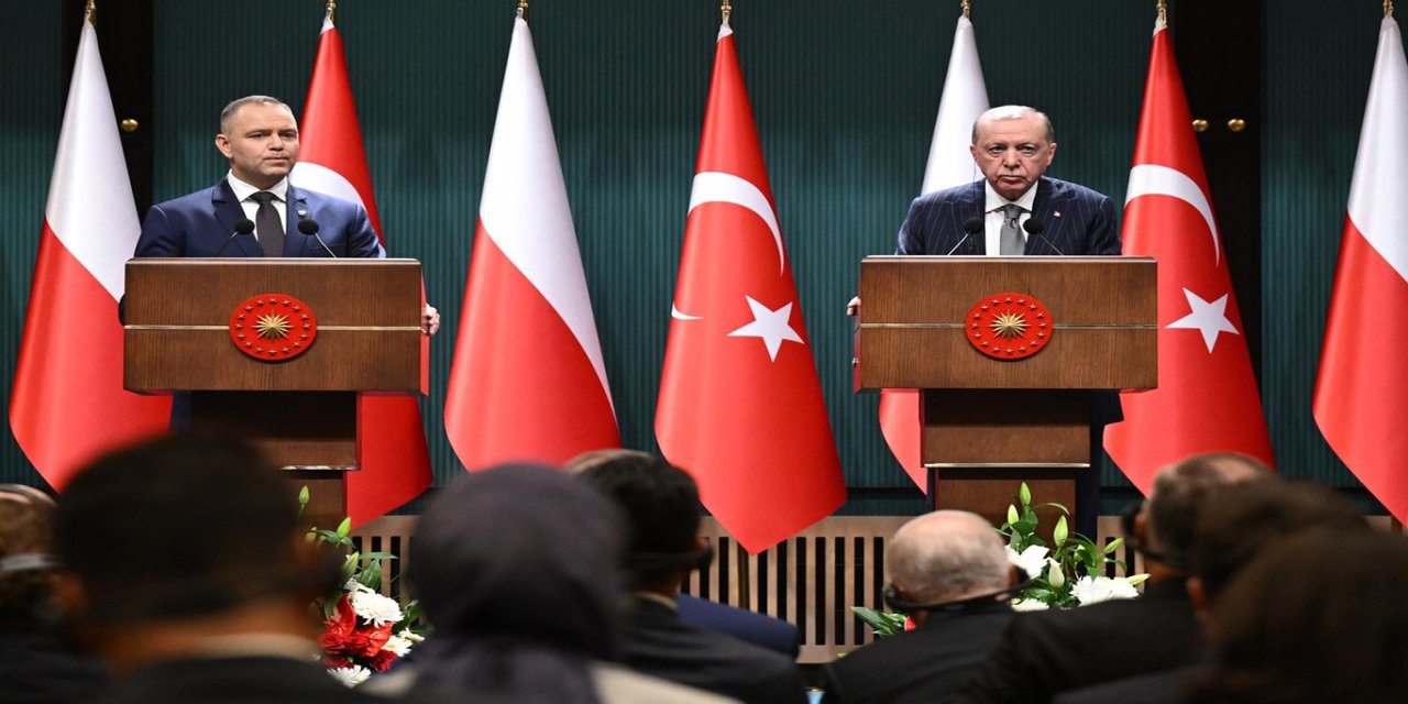 Cumhurbaşkanı Erdoğan: Polonya ile ticaret hedefimiz 15 milyar dolar