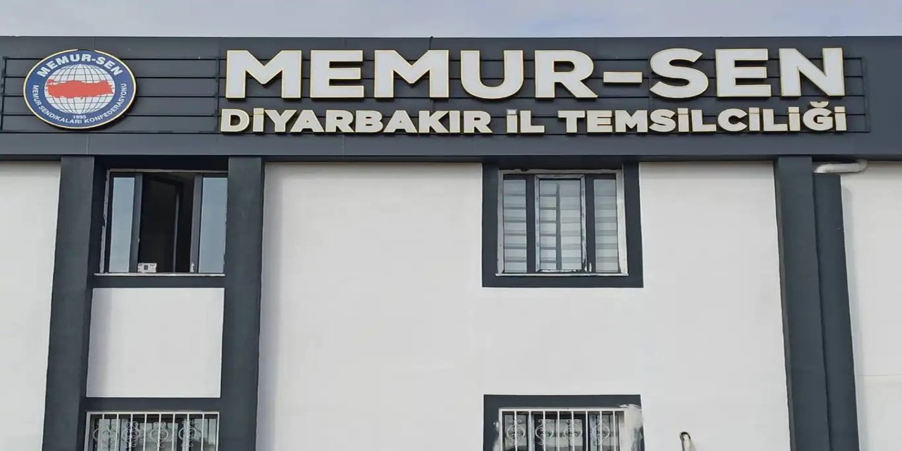 Memur-Sen'den belediyeye tepki: Okul arsalarını ticari alana dönüştürme kararından vazgeçin