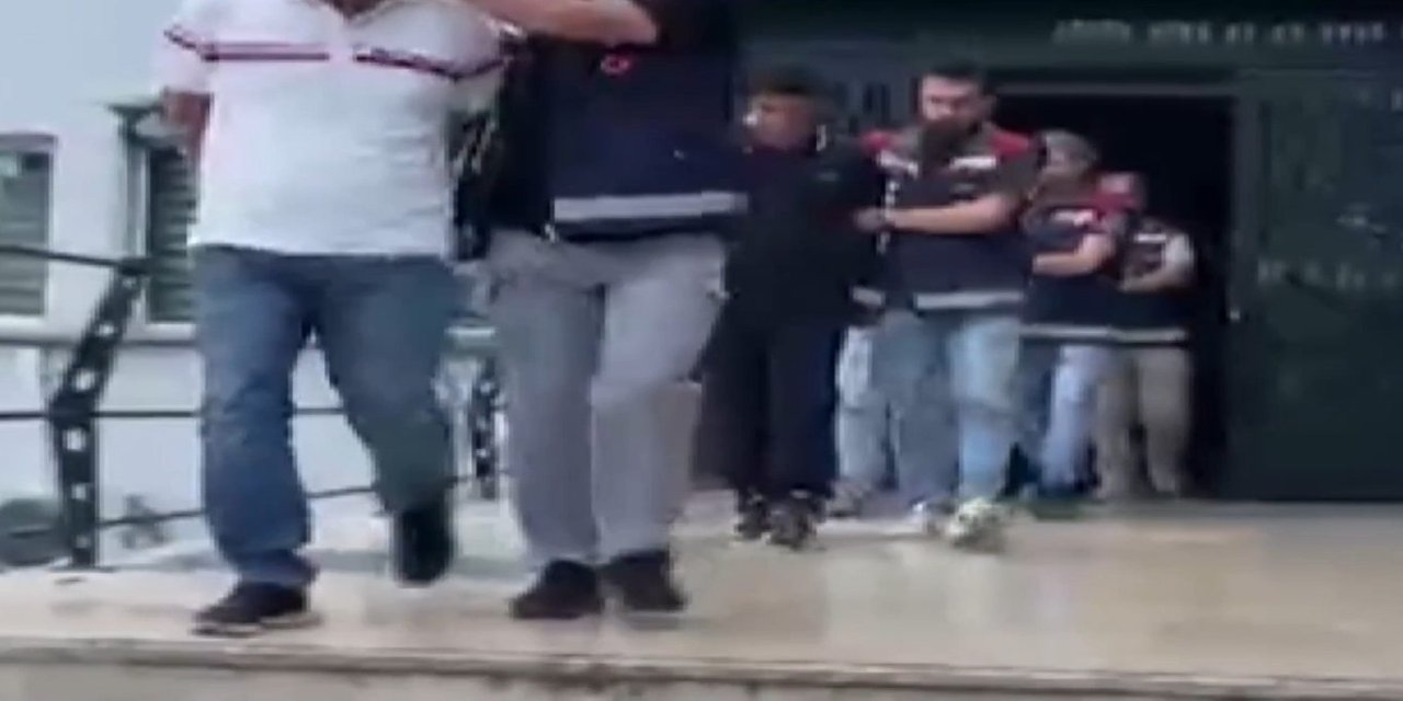 Bursa’da 'Paravan hesap' operasyonu: 4 gözaltı
