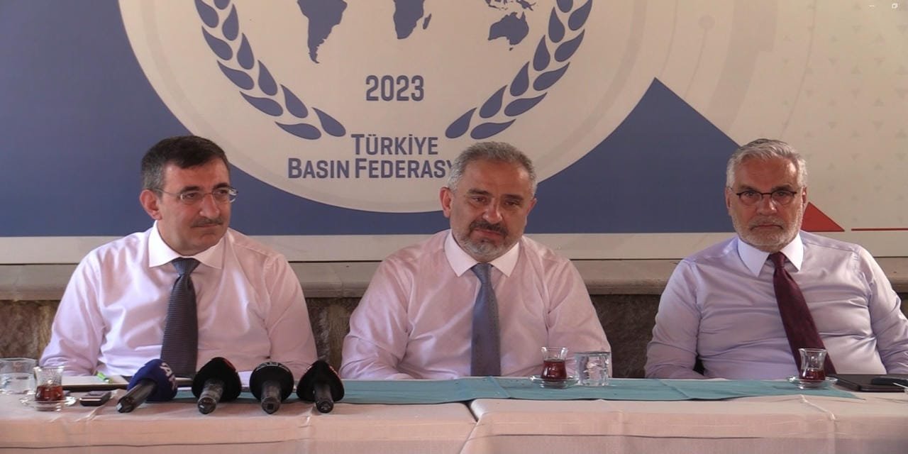 Cevdet Yılmaz: "Terörsüz Türkiye'de kritik aşamadayız, ekonomi programımızı kararlılıkla sürdürüyoruz"