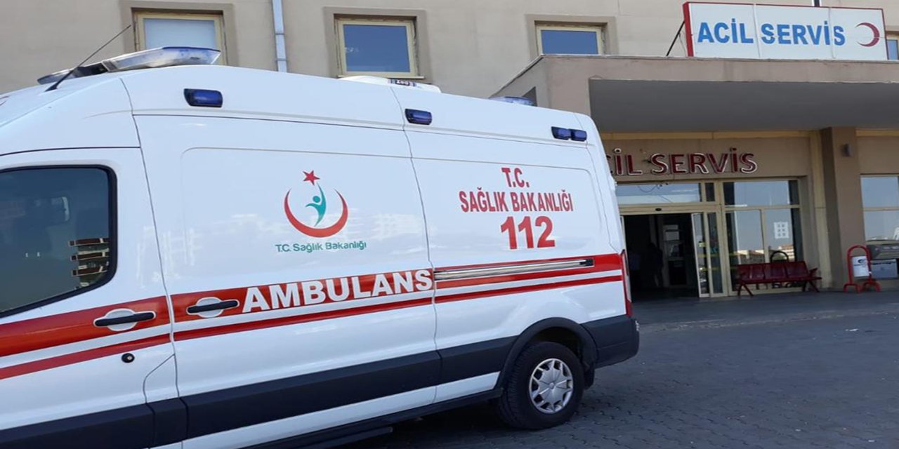 Kadıköy’de bina yıkımında göçük