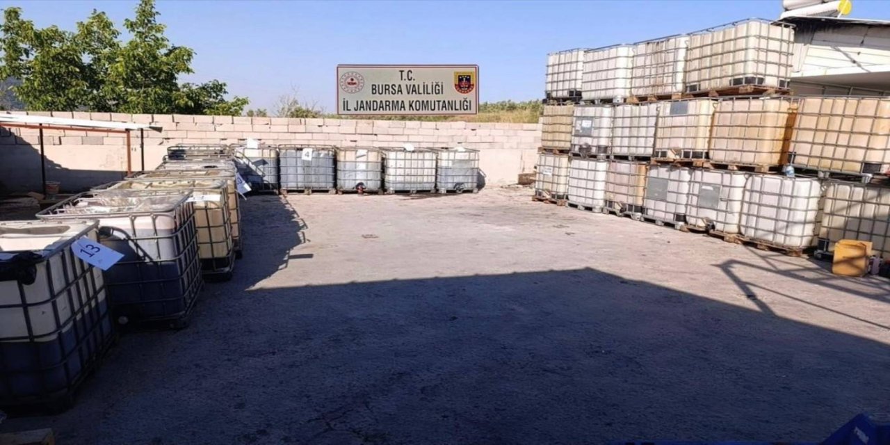 Bursa’da sahte yağ ve kaçak ürün operasyonu: 5 gözaltı