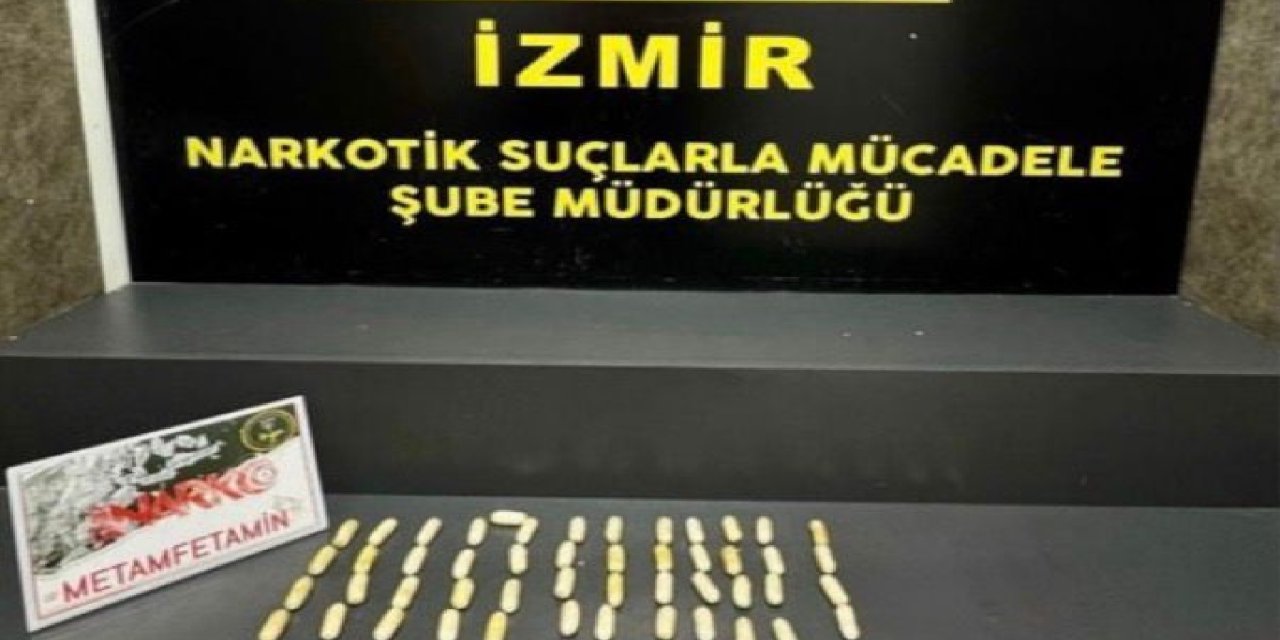 İzmir’de havalimanında uyuşturucu operasyonu