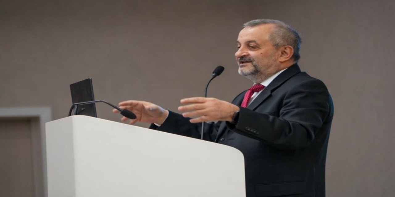 Ulaştırma ve Altyapı Bakan Yardımcılığına Ahmet Hamdi Atalay atandı