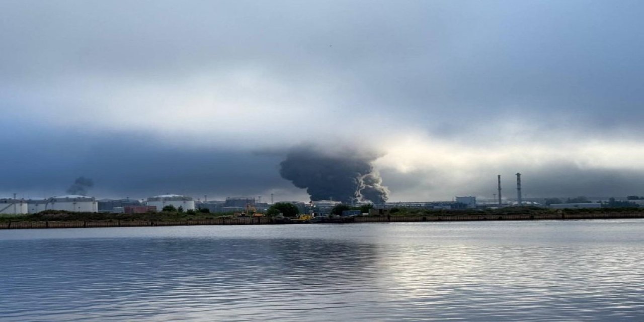 St. Petersburg'daki petrol terminaline İHA saldırısı