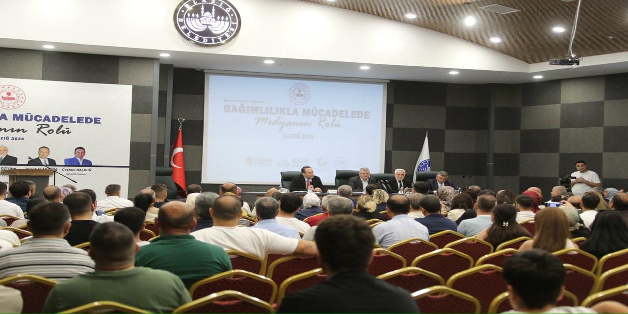 Elazığ'da "Bağımlılıkla Mücadelede Medyanın Rolü" paneli düzenlendi