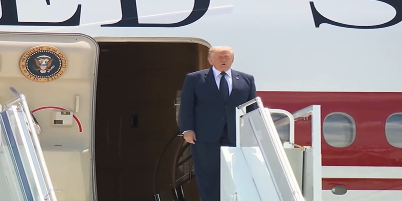 Sosyal medya kullanıcıları, "Trumpgeliyor" etiketiyle tepkilerini paylaştı
