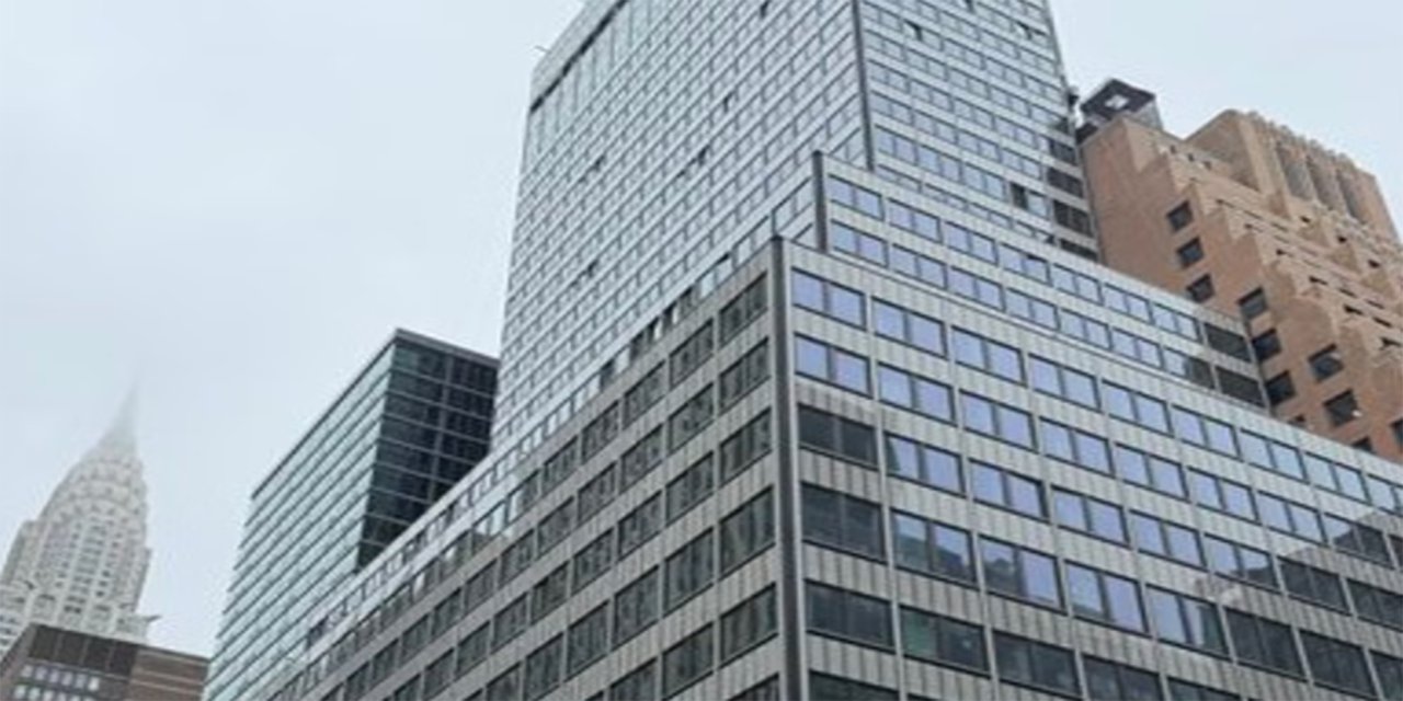 New York'ta 37 katlı bina tahliye edildi: İki taşıyıcı çelik kolon büküldü, çok sayıda çatlak oluştu