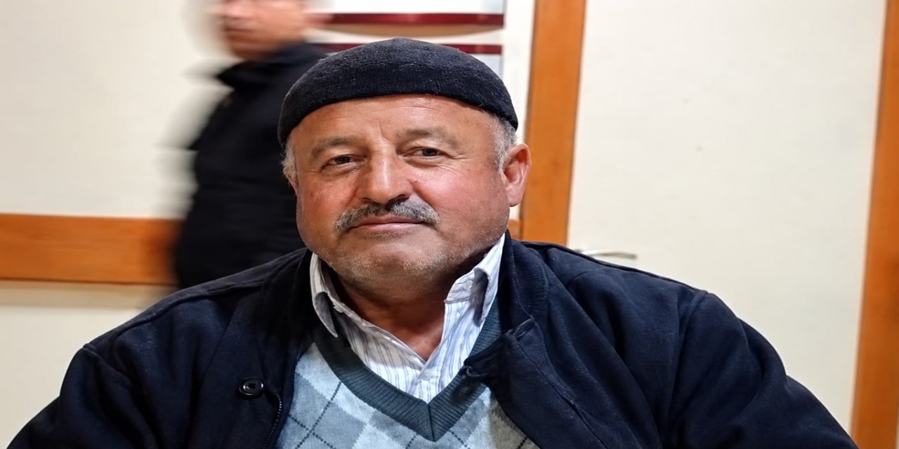 Traktör ile kayısı dalı arasında sıkışan çiftçi hayatını kaybetti