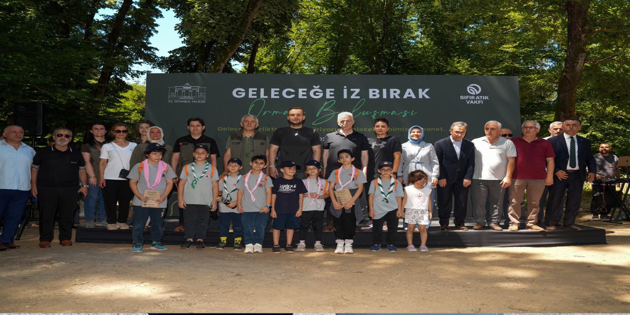 İstanbul'da Sıfır Atık farkındalığı için doğa yürüyüşü düzenlendi