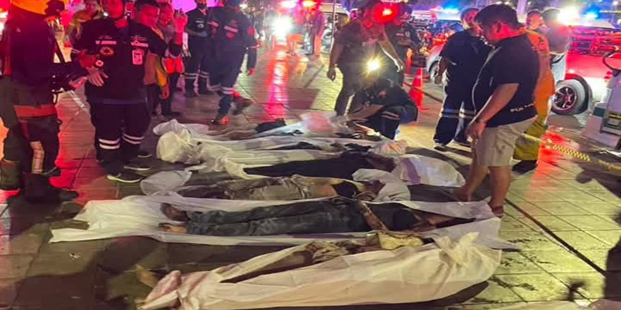 Bangkok'taki bar yangınında ölü sayısı 30 yükseldi