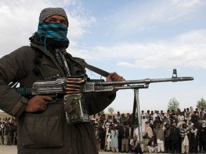 Afganistan'ın büyük bölümü Taliban kontrolünde!