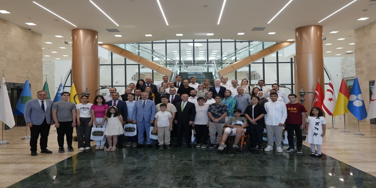 Gaziantep'te LGS birincileri bir araya geldi