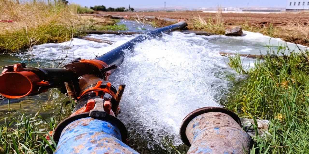 Kaçak elektrikle tarımsal sulama enerji arzını tehdit ediyor
