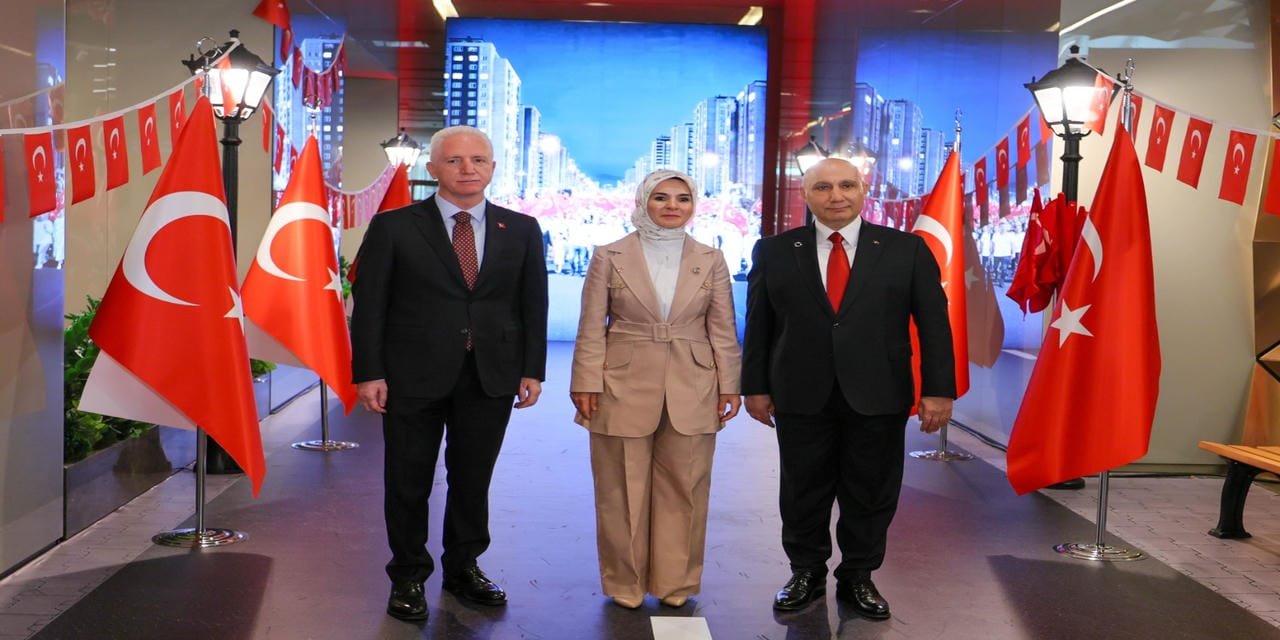 "İrade Bizim, Zafer Bizim" Sergisi, İstanbul Finans Merkezinde Açıldı