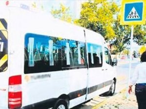 Servis ücretlerini pahalı bulan anne bakın ne yaptı