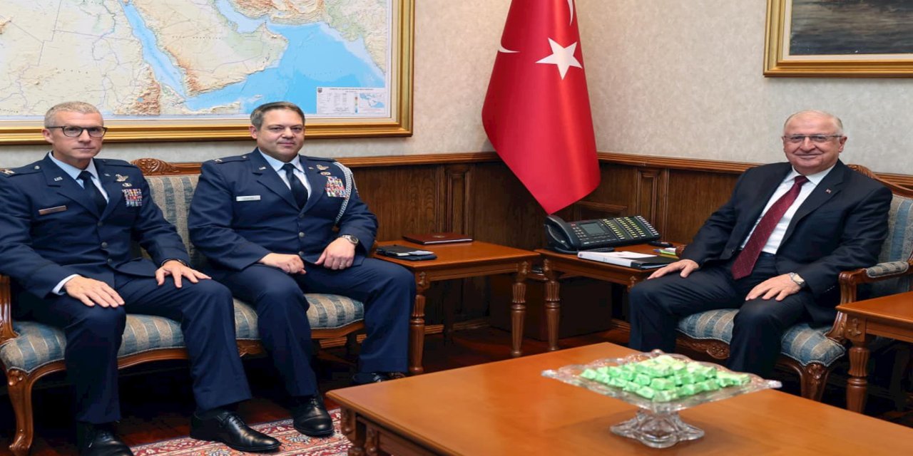 Milli Savunma Bakanı Güler, ABD'li askeri yetkilileri kabul etti