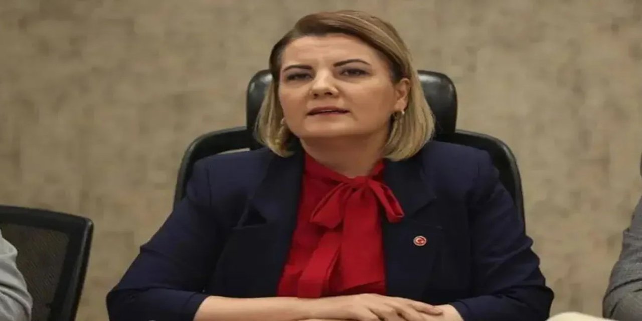 İzmit Belediye Başkanı Fatma Kaplan Hürriyet tutuklama talebiyle mahkemeye sevk edildi