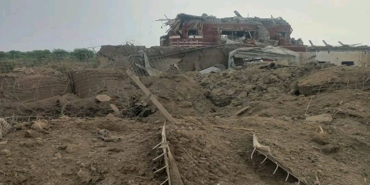 Pakistan'da güvenlik noktasına bombalı saldırı: 14 ölü 24 yaralı