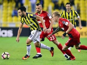 Kadıköy'de Fenerbahçe kazanmasını bildi