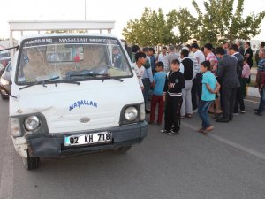 Adıyaman'da kamyonetiin çarptığı çocuk ağır yaralandı