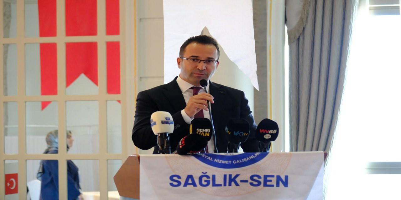 Sağlık-Sen Van Şubesi Genel Kurulu tamamlandı: Abdulcelil Aslan yeni başkan seçildi