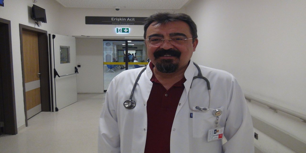 Doç. Dr. Oktay: Yılan sokmasında yapılan yanlış müdahaleler tehlikeyi artırıyor