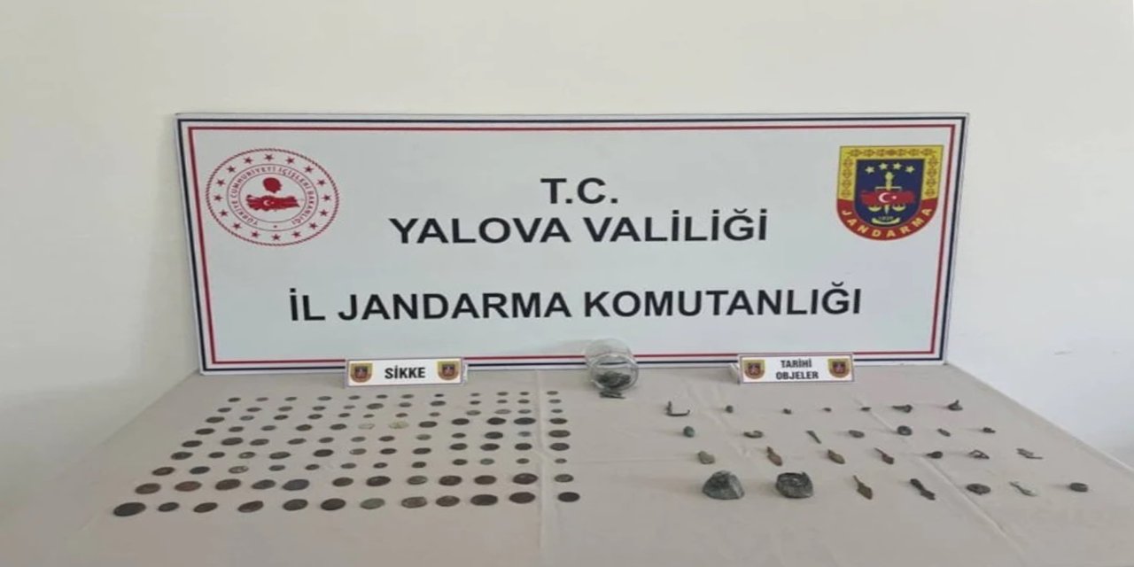 Yalova'da tarihi eser operasyonu: 228 sikke ve 28 obje ele geçirildi